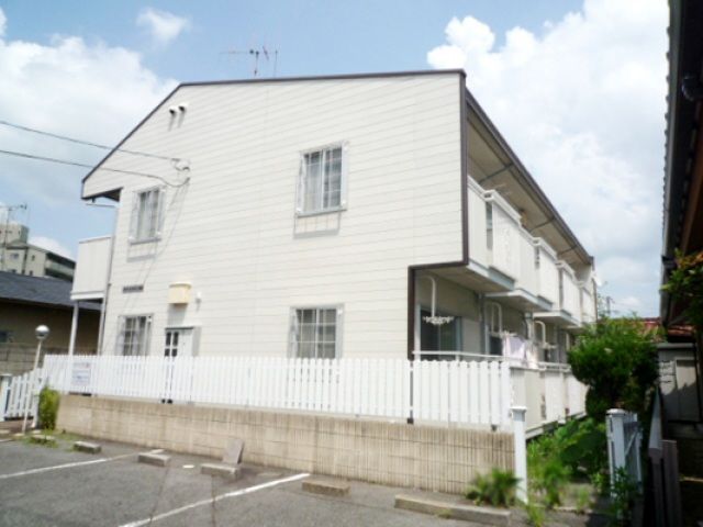 ホワイトテラス西条の外観画像
