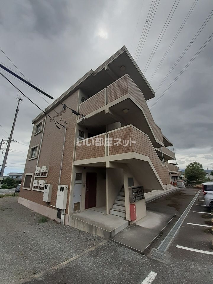 フローラ青葉の外観画像