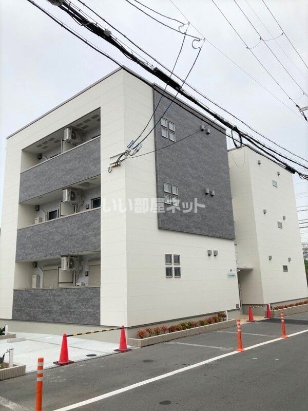 フジパレス千里丘東の外観画像