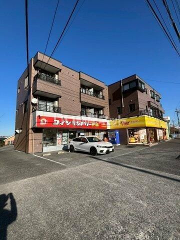 パレグリスィーヌの外観画像