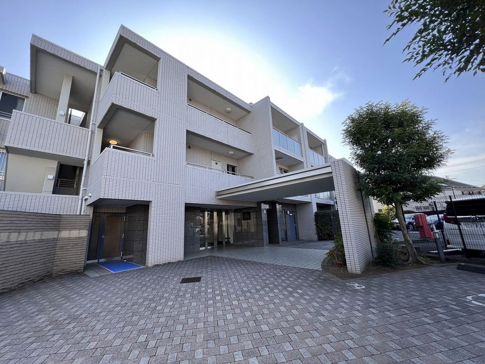 グランクラスタ浜田山の外観画像