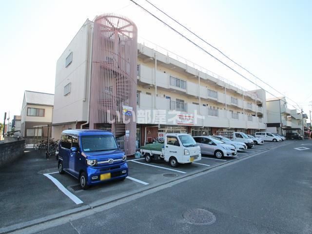友岡マンションの外観画像