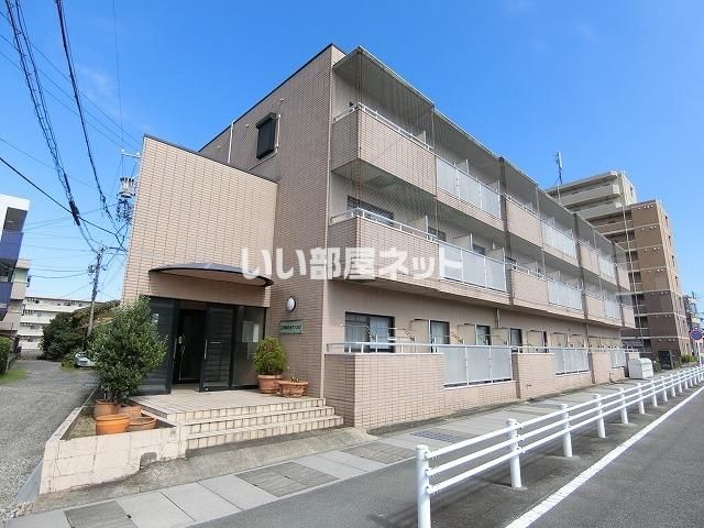 江戸橋利平治マンションの外観画像