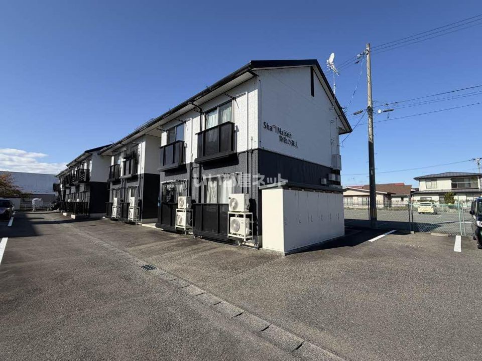シャーメゾン詩歌の森 Aの外観画像