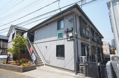 エステコート弐番館の外観画像