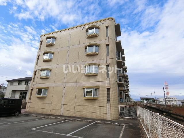 臼井マンションの外観画像