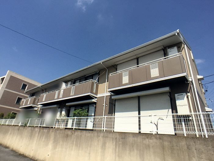 ロイヤルタウン泉 Cの外観画像