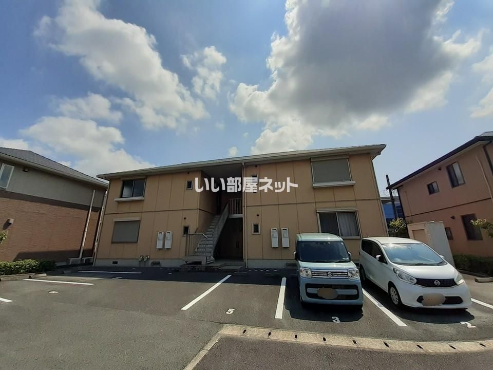 緒方アパハウス C棟の外観画像