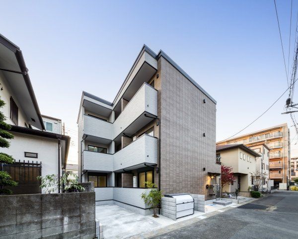 R氷川の外観画像