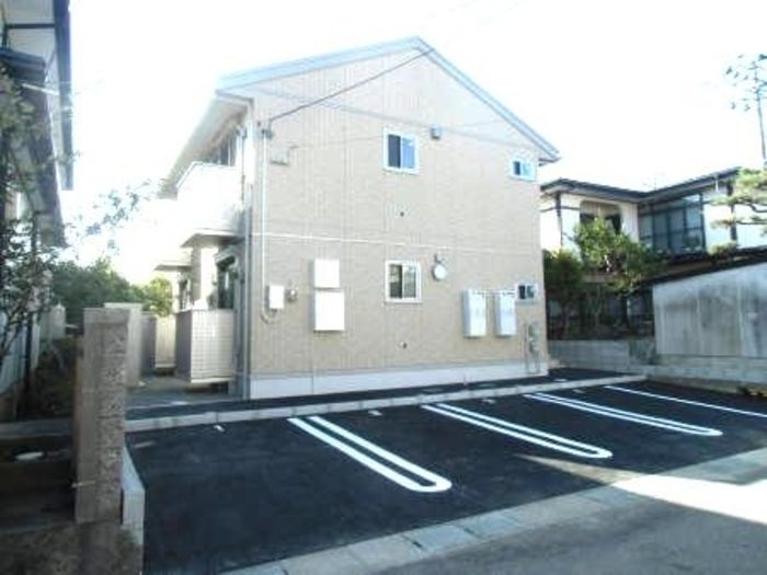 プルミエリア川尻の外観画像