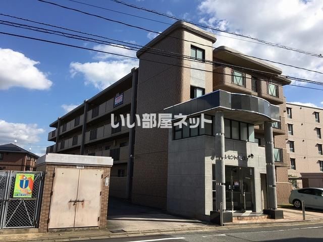 クレセントパレスの外観画像