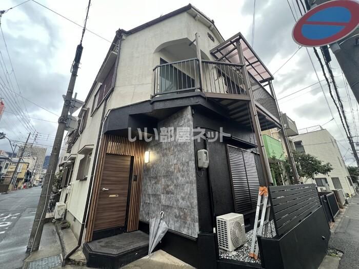 東灘区住吉宮町テラスハウスの外観画像