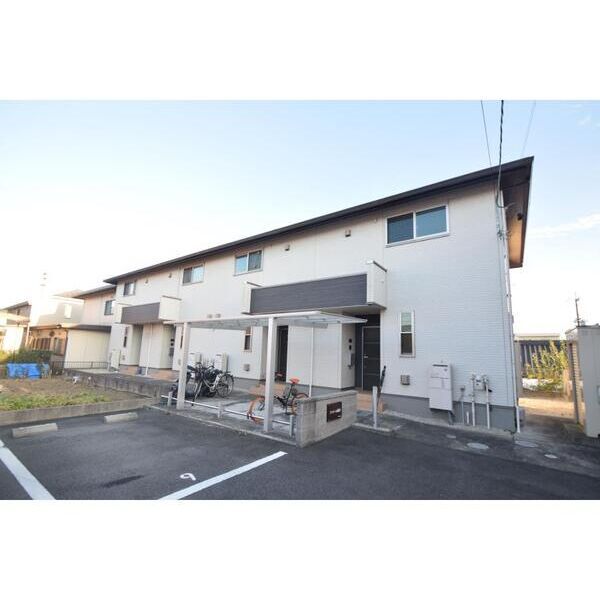 ファミール横川の外観画像