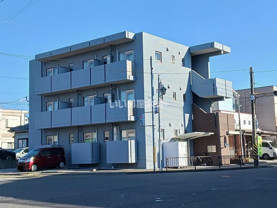 プラムステージの外観画像