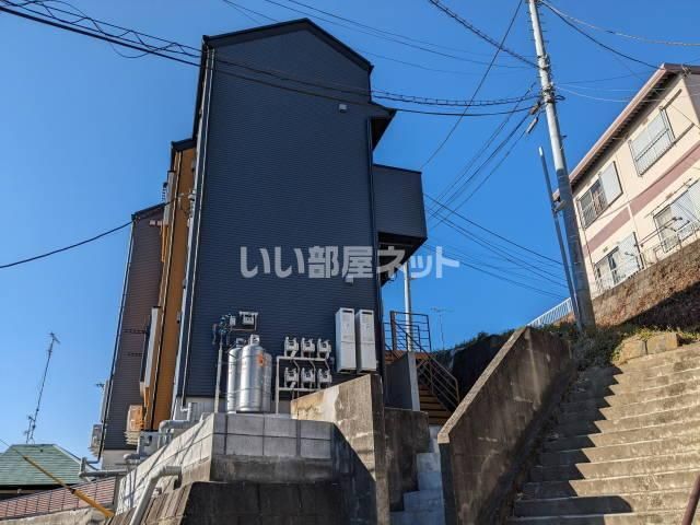 アザーレ・プラネ鶴川の外観画像