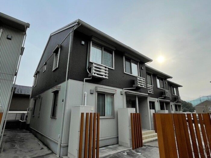 キャトルセゾン C棟の外観画像