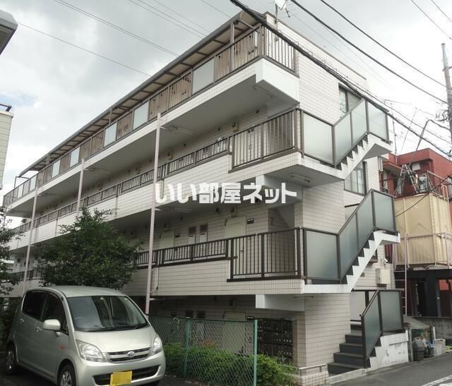 メゾンなりきの外観画像