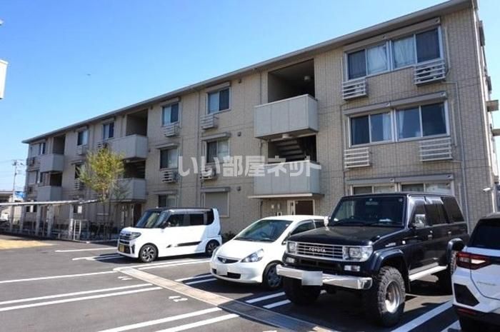 グランデタカオカ Bの外観画像