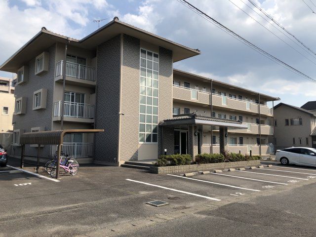 プリミエ貴生川の外観画像