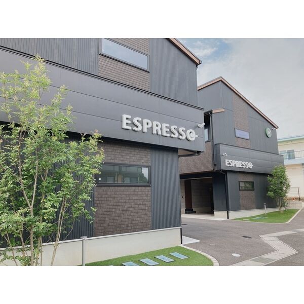 ESPRESSO GARAGE HOUSE A棟(エスプレッソガレージハウス)の外観画像