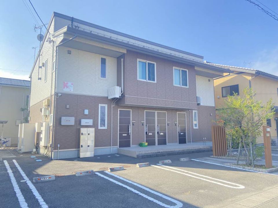 シャーメゾンさくらの外観画像