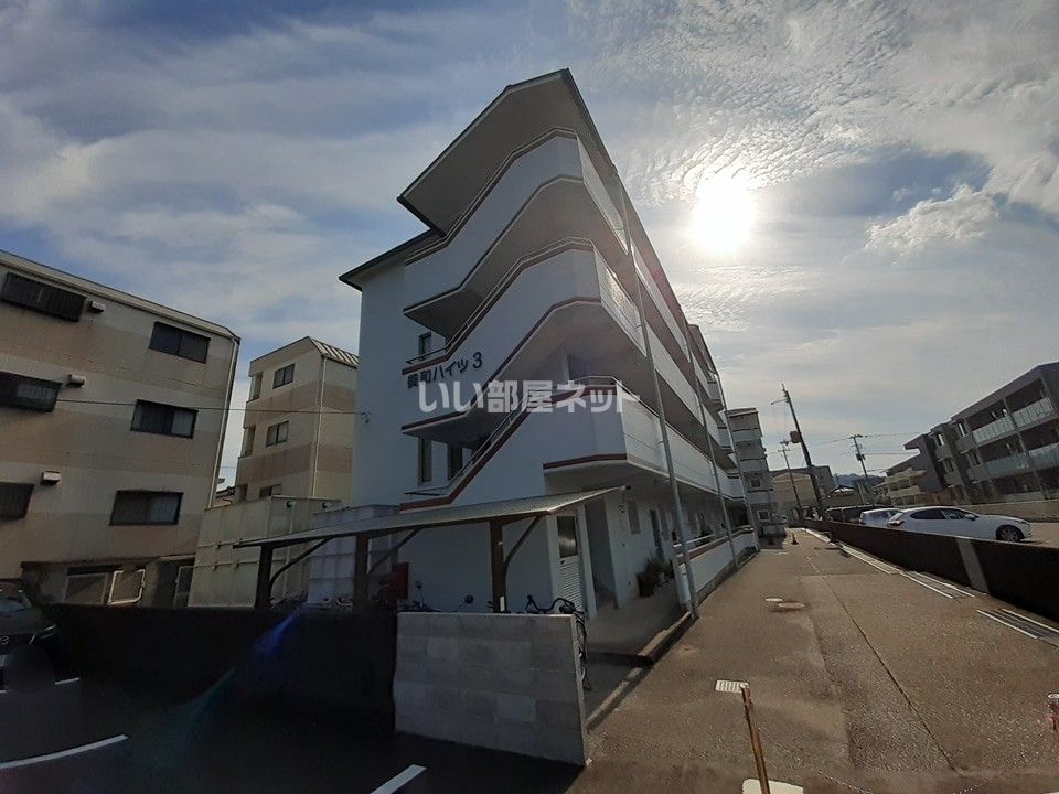 美和ハイツⅢの外観画像