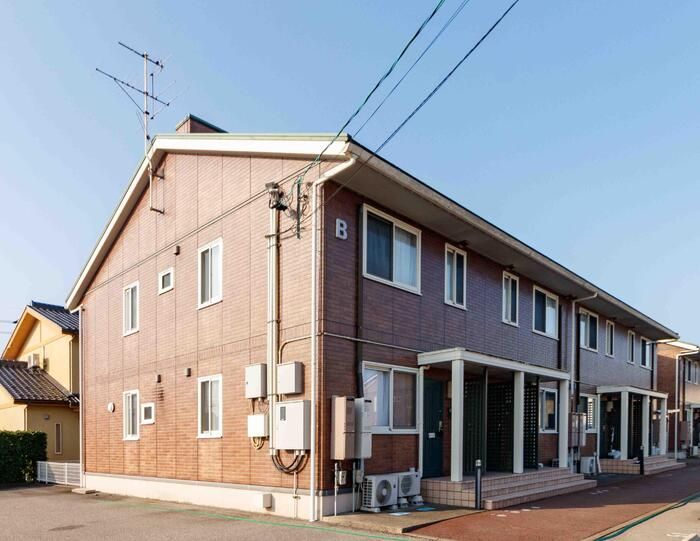ローズコート歌の森 Bの外観画像