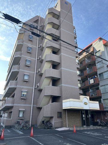 ベルドゥムール越谷茜町の外観画像