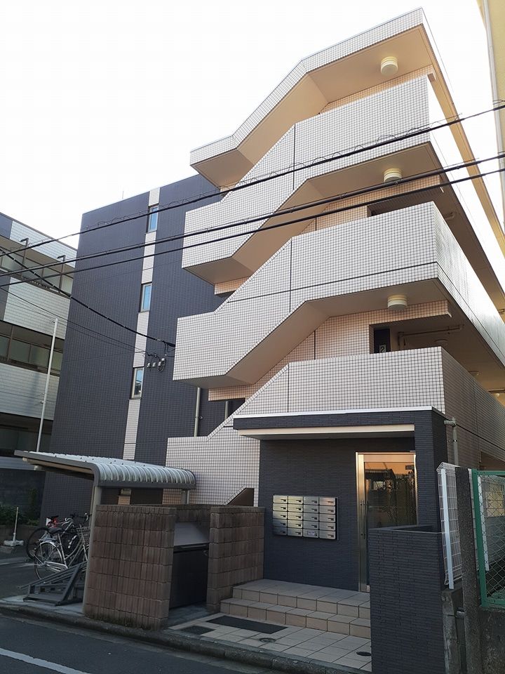 ラフレシール 新所沢の外観画像
