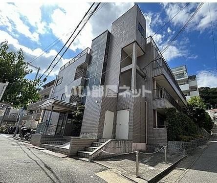 ロイヤルコート山本通の外観画像