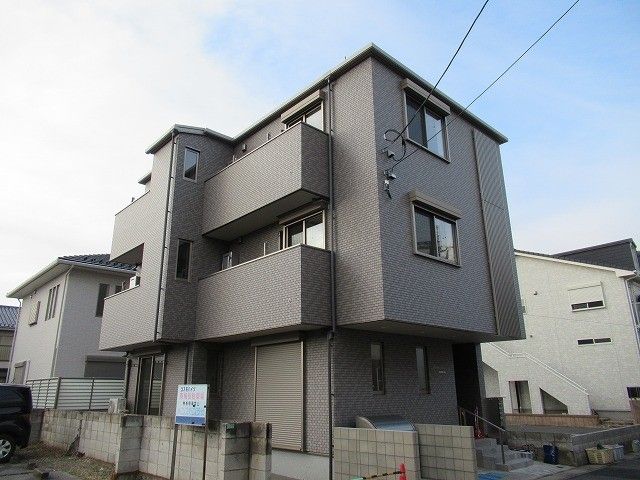 ブルーム越谷の外観画像