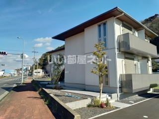 シャーメゾンAYABEの外観画像
