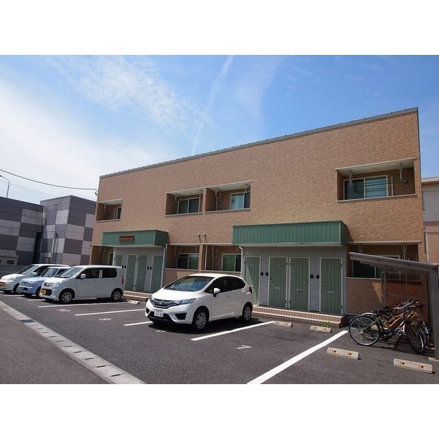 クレストコート公園前の外観画像
