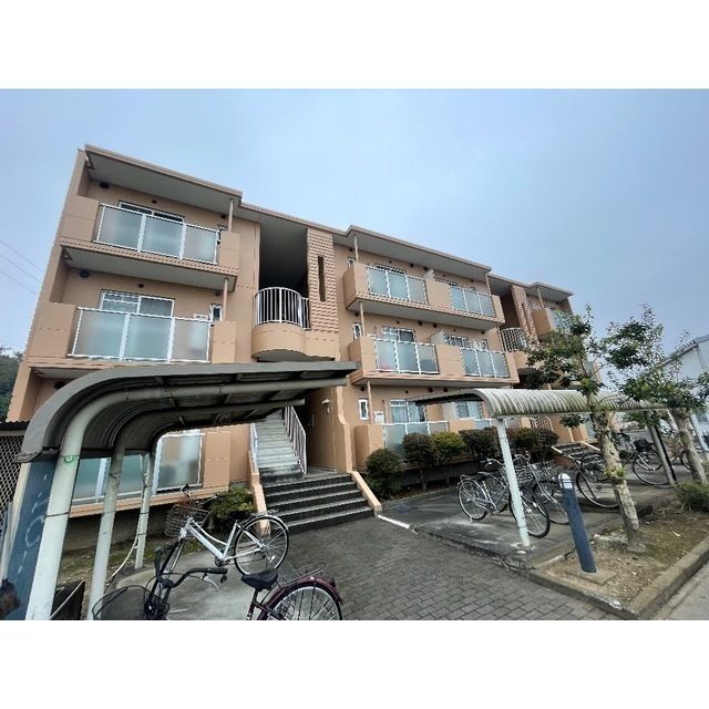 セントラルビレッジの外観画像