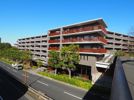 ライオンズ多摩センター 翠彩の杜の外観画像