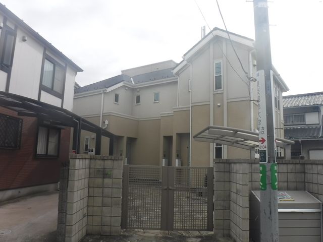 クローバーハイツの外観画像