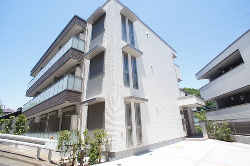 アステルガーデンの外観画像