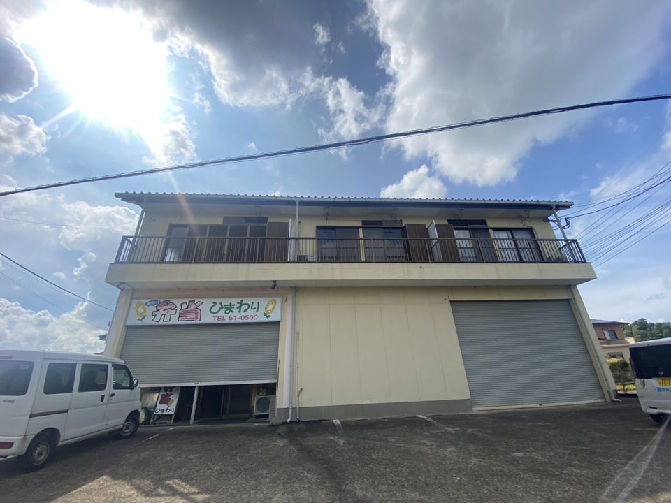 コスモハウスの外観画像