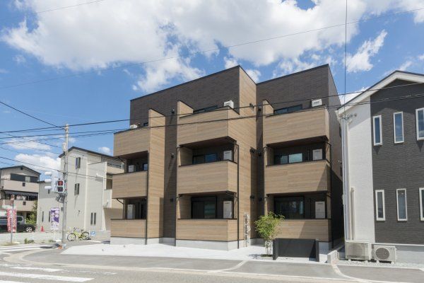 プランタン尼崎の外観画像