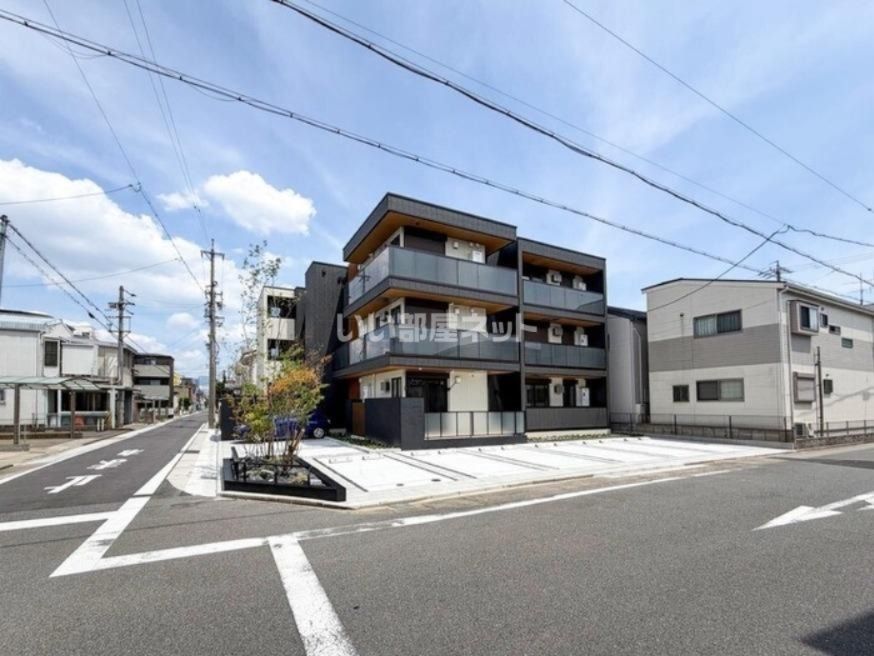 セレスティア草薙町の外観画像