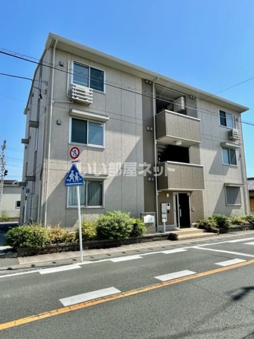 オッツαいなりの外観画像