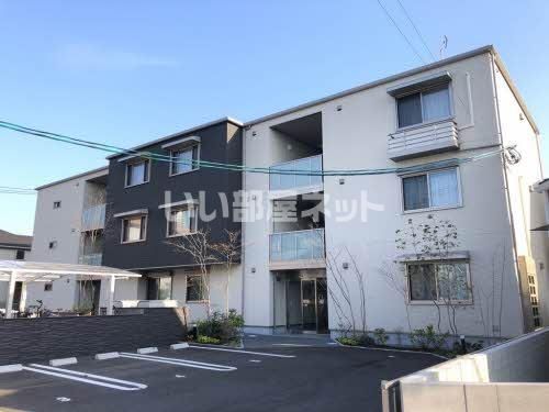 ベレオガーデンズ平田の外観画像