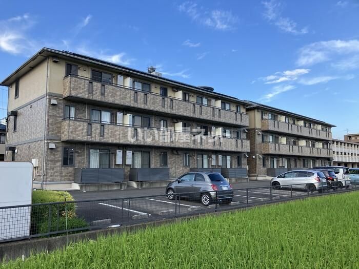 セレッソKT Bの外観画像