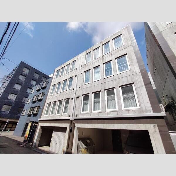 Aqua Garden平岸WEST(アクアガーデンヒラギシウエスト)の外観画像