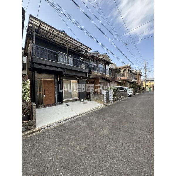 大和高田市蔵之宮町貸家の外観画像