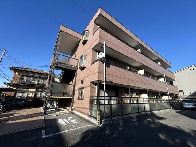 ユーロイヤルBの外観画像