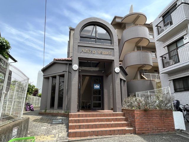アルトーロ中町の外観画像