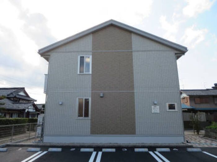 クレシア高木町の外観画像
