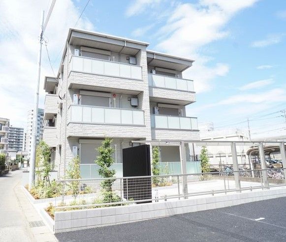 グラヴィタスの外観画像