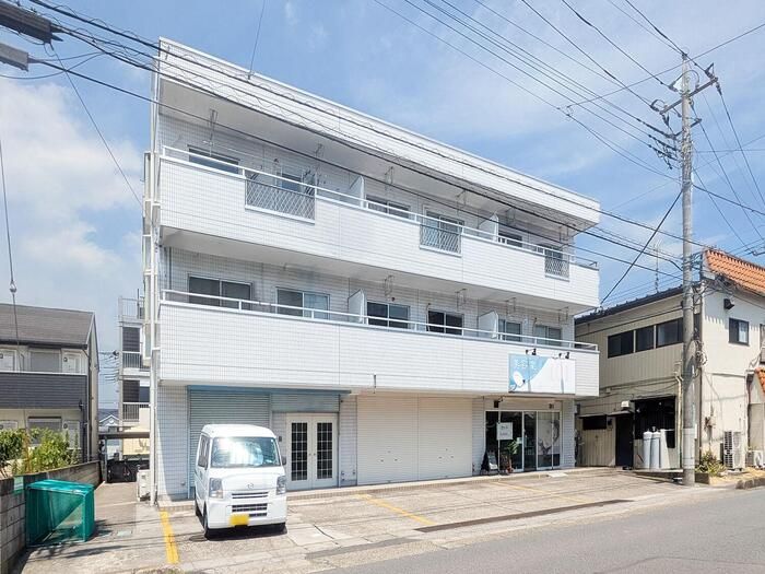 酒井ビルの外観画像